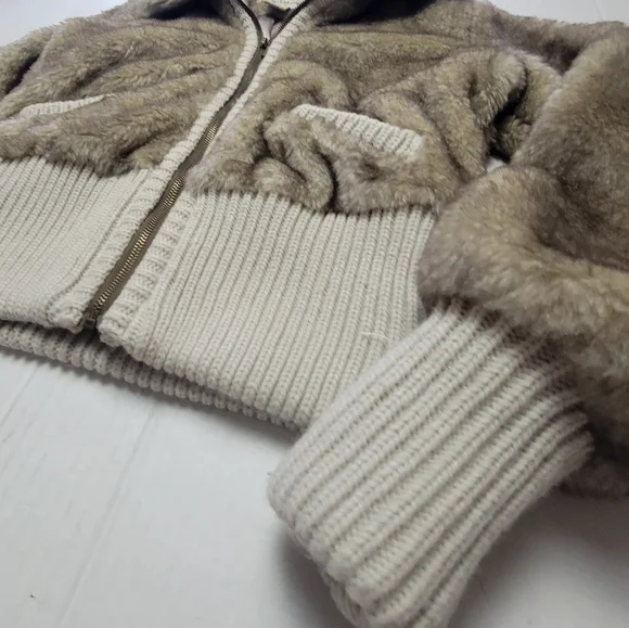 VINTAGE Y2K! AMERICAN RAG Faux Fur Coat - Picture 5 of 15